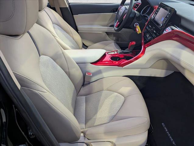 Used 2023 Toyota Camry LE image 19