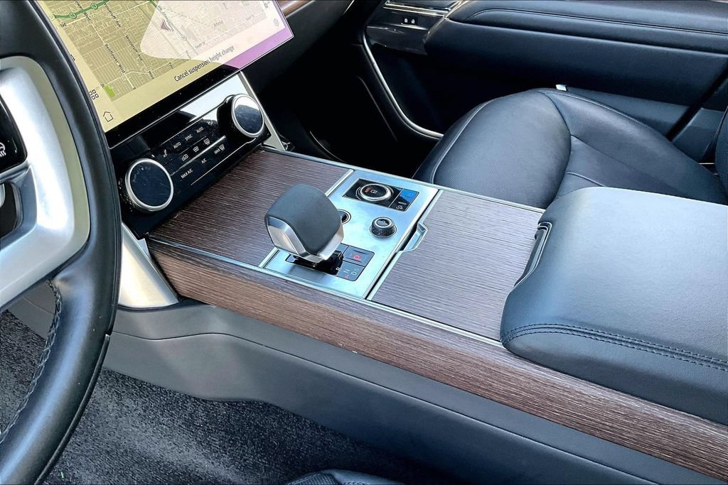 Certified 2023 Land Rover Range Rover SE AWD/4WD image 17