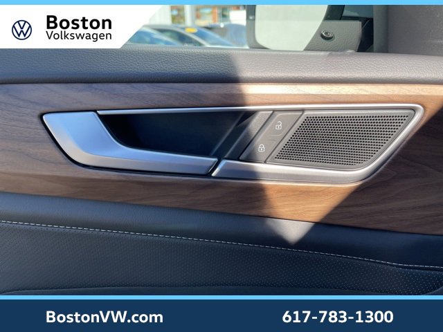 New 2026 Volkswagen Atlas SE image 32