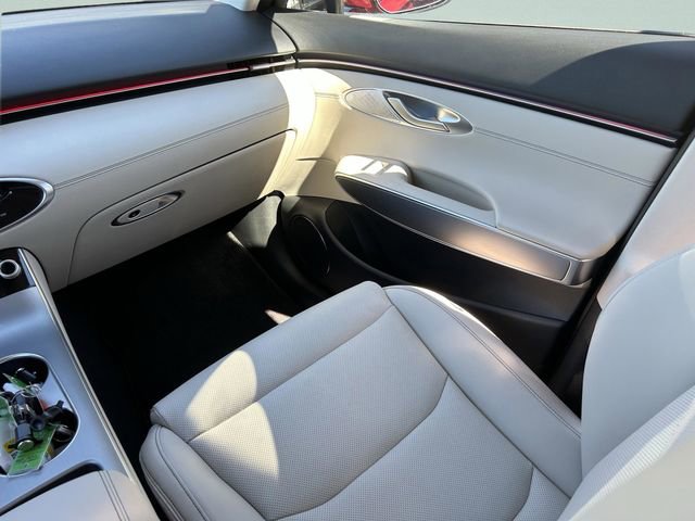 New 2026 Genesis GV70 2.5T Select AWD/4WD image 21