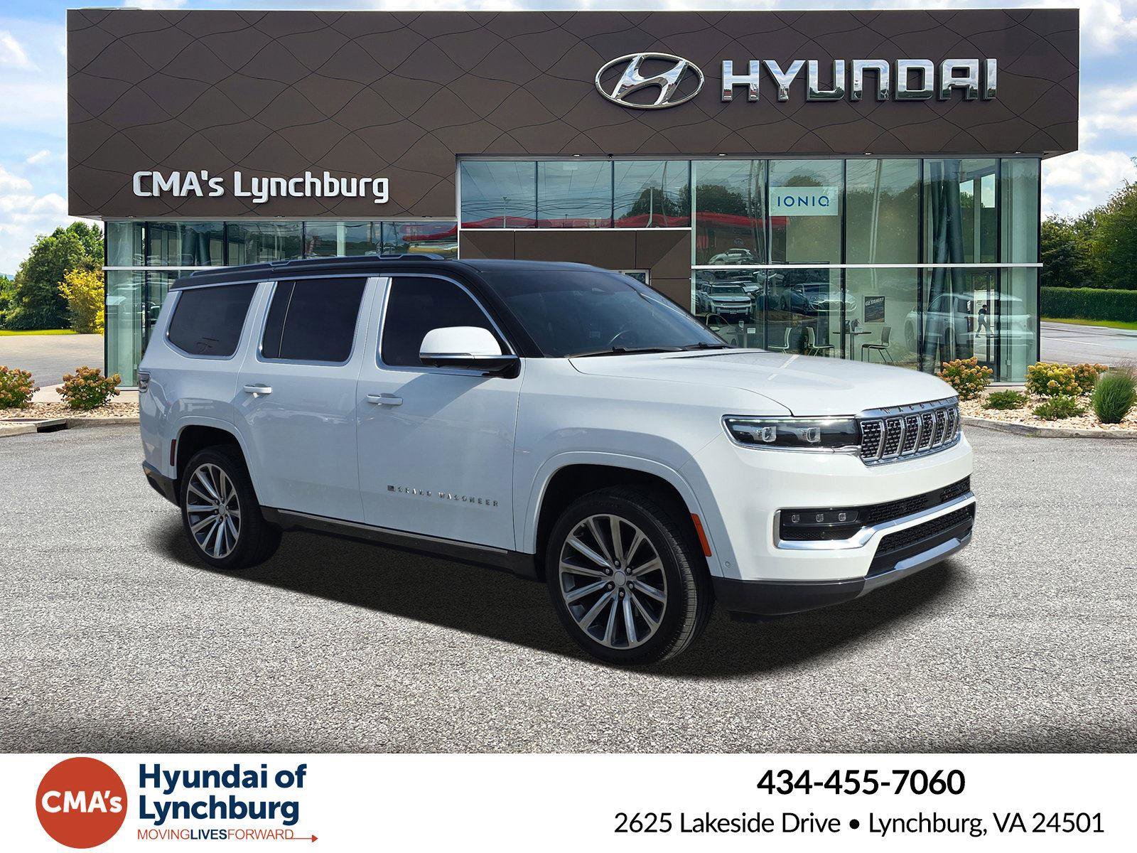 Used 2022 Jeep Grand Wagoneer Series II w/ Convenience Group III image 1