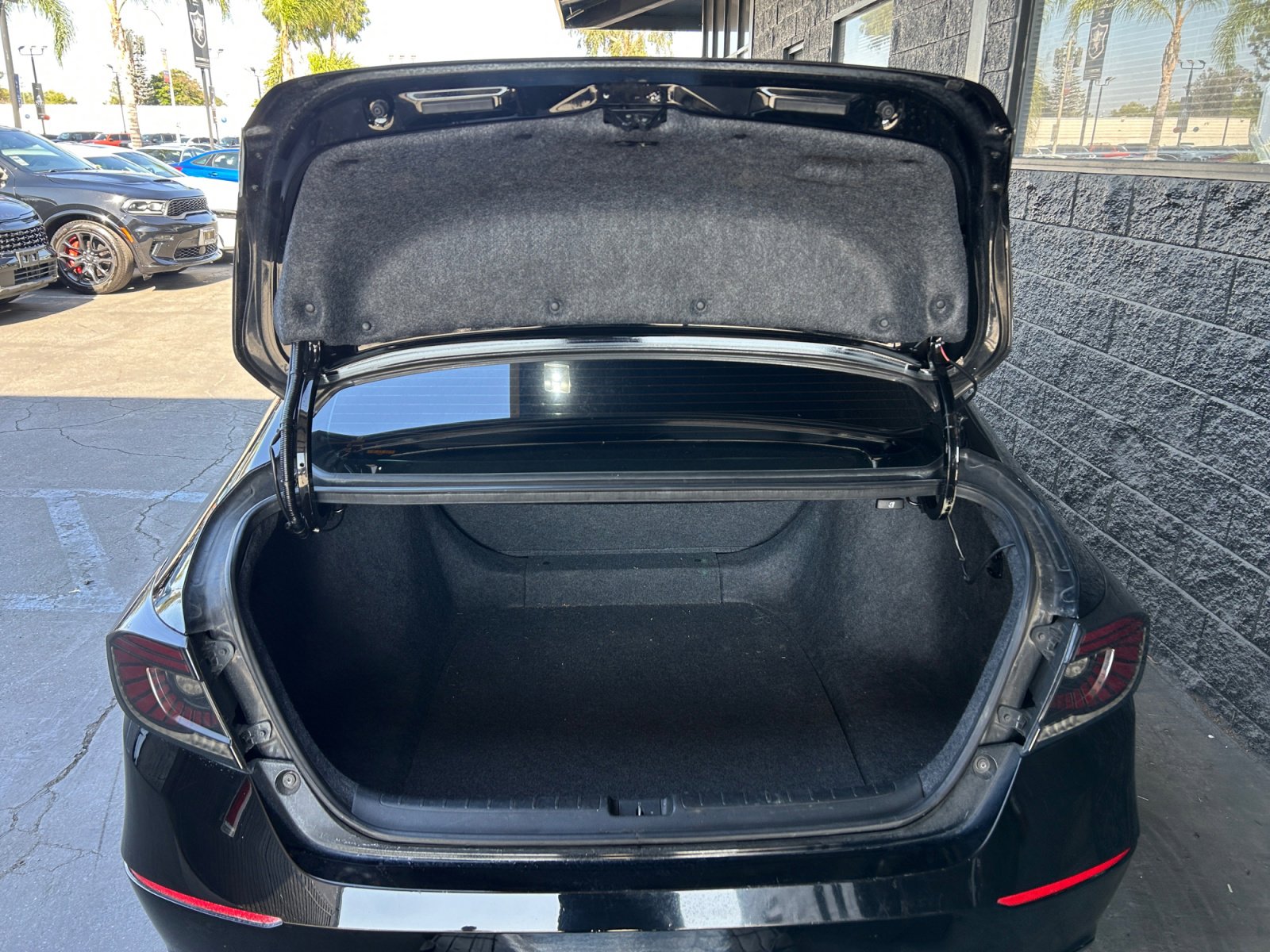 Used 2019 Honda Accord LX image 19