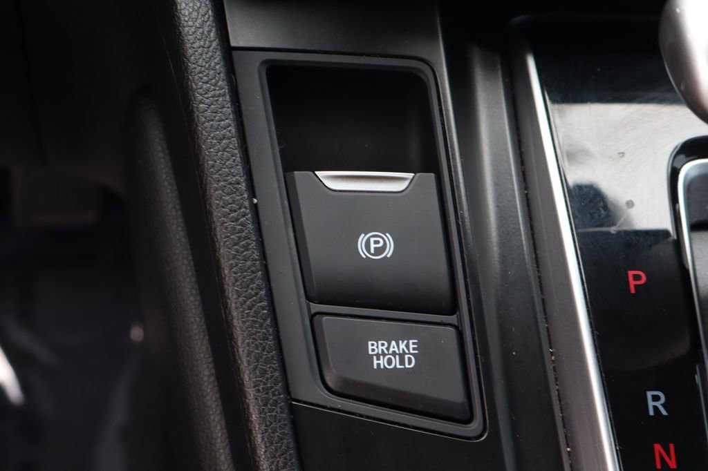Used 2021 Honda CR-V Touring image 38