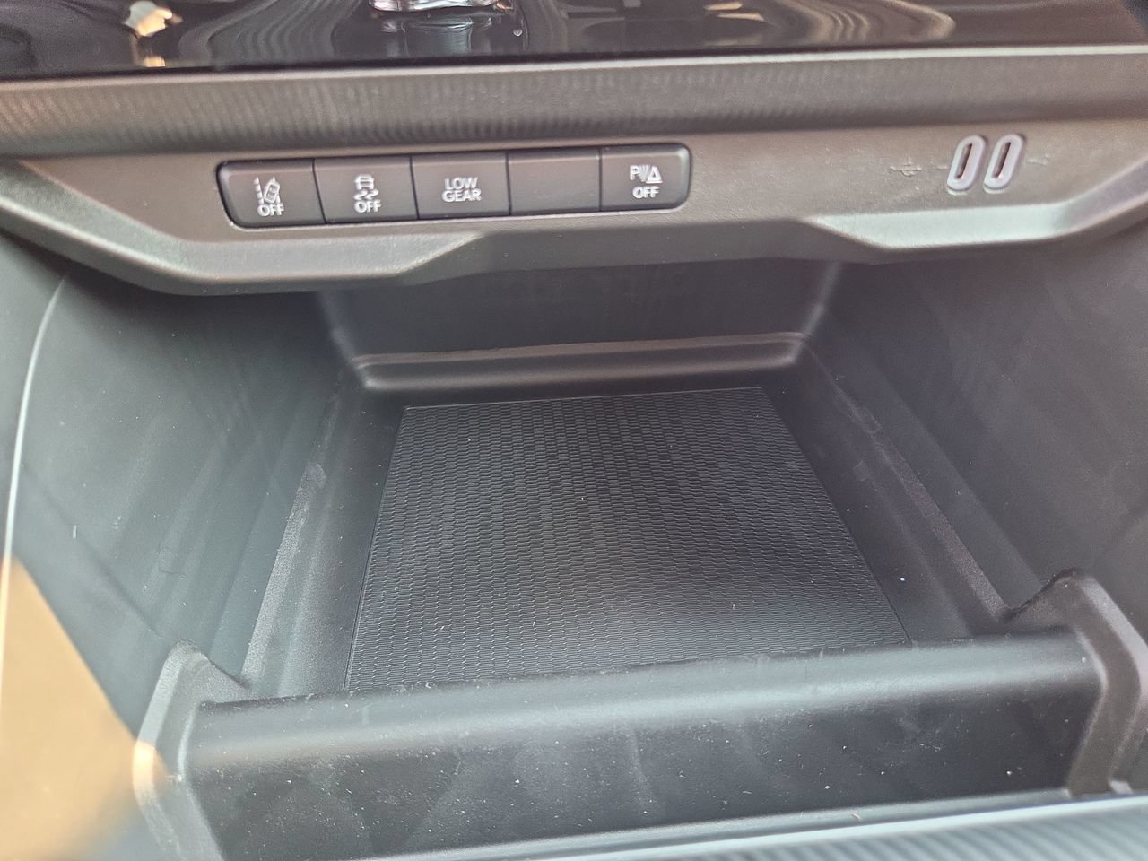 New 2026 Jeep Cherokee Limited AWD/4WD image 30