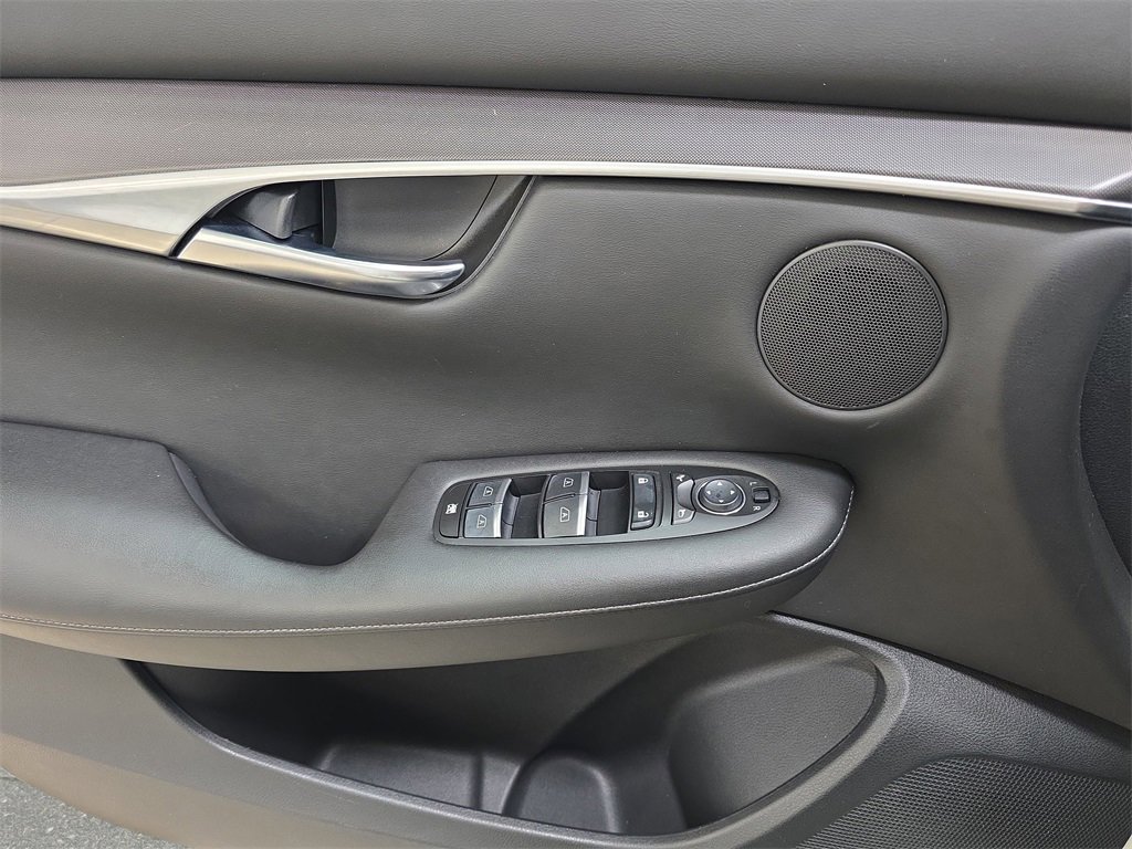 Certified 2022 INFINITI QX50 Luxe image 25