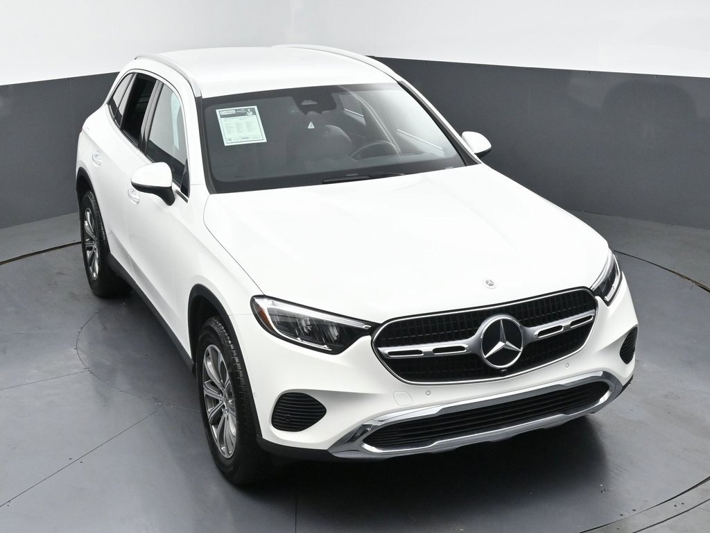 Used 2024 Mercedes-Benz GLC 300 4MATIC image 44