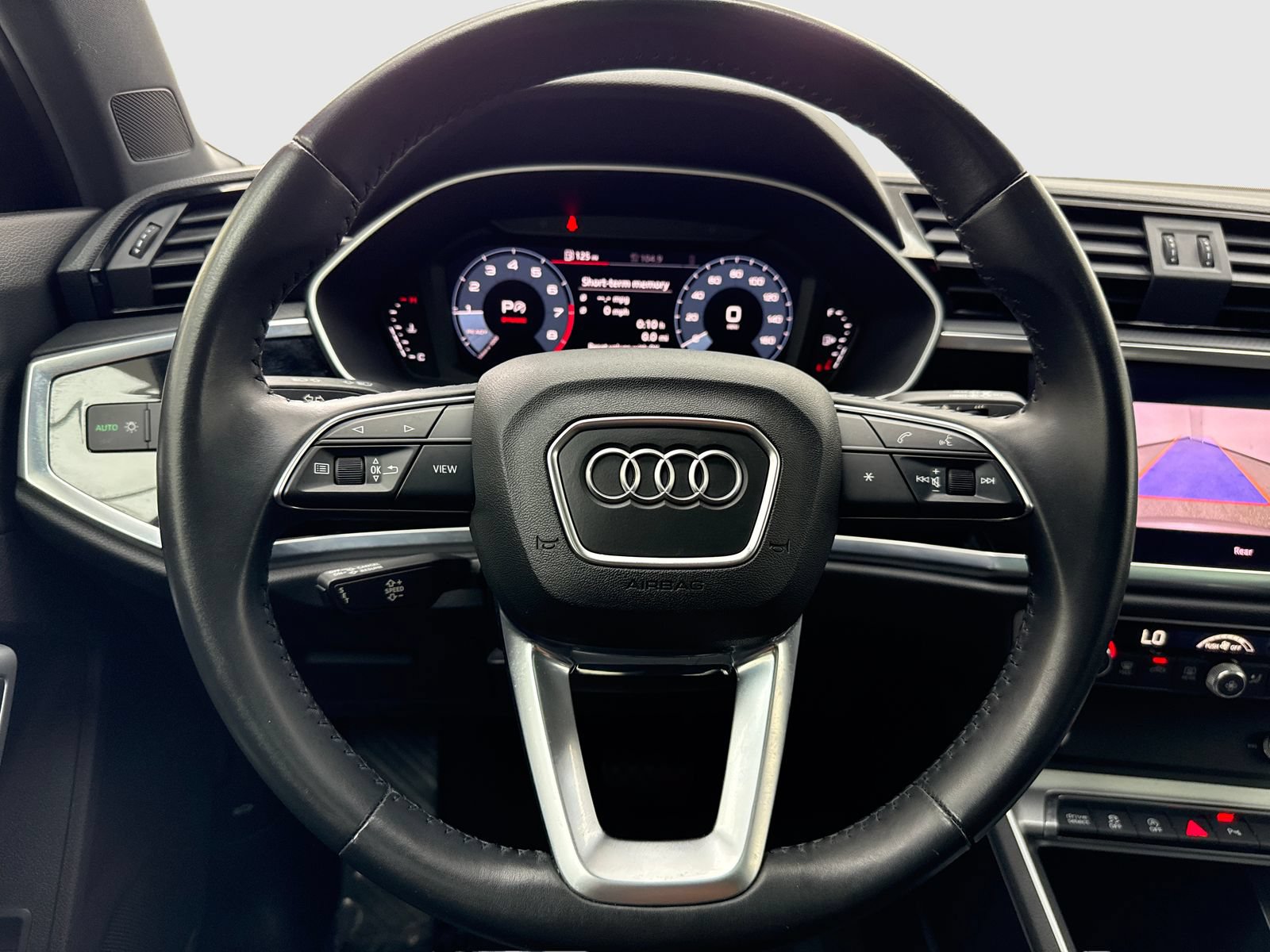 Used 2020 Audi Q3 2.0T Premium w/ Convenience Package AWD/4WD image 19