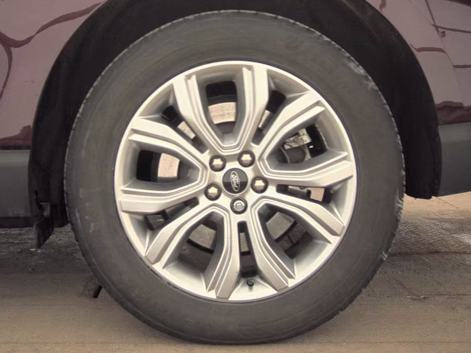 Used 2024 Ford Edge Titanium w/ Equipment Group 301A image 12