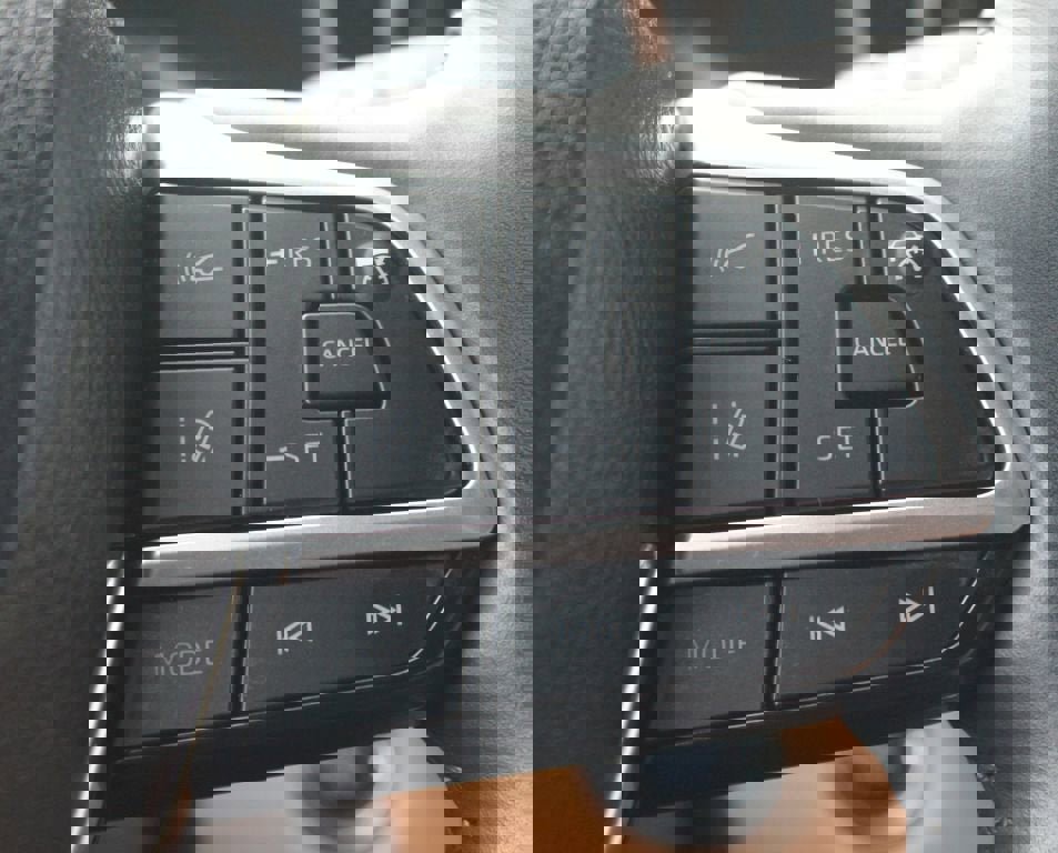 Used 2022 Toyota Highlander Platinum image 12