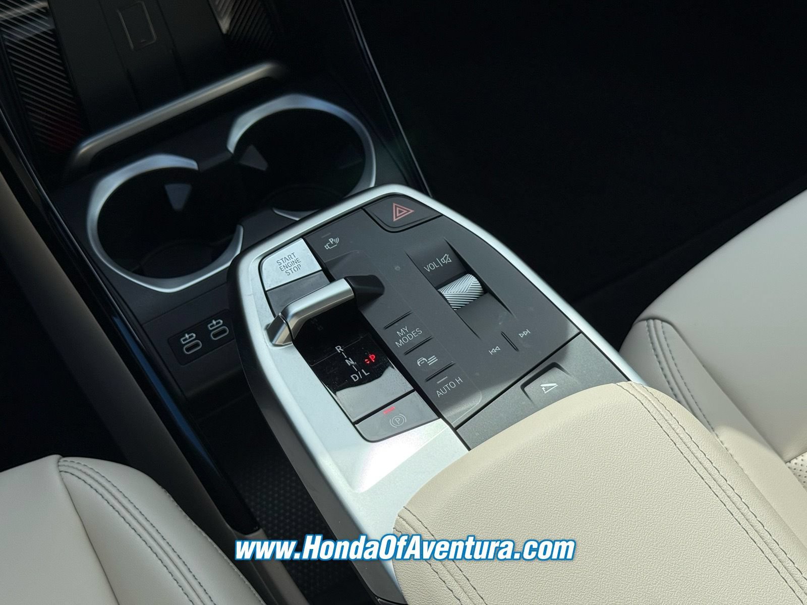 Used 2025 BMW X1 xDrive28i w/ Convenience Package AWD/4WD image 19