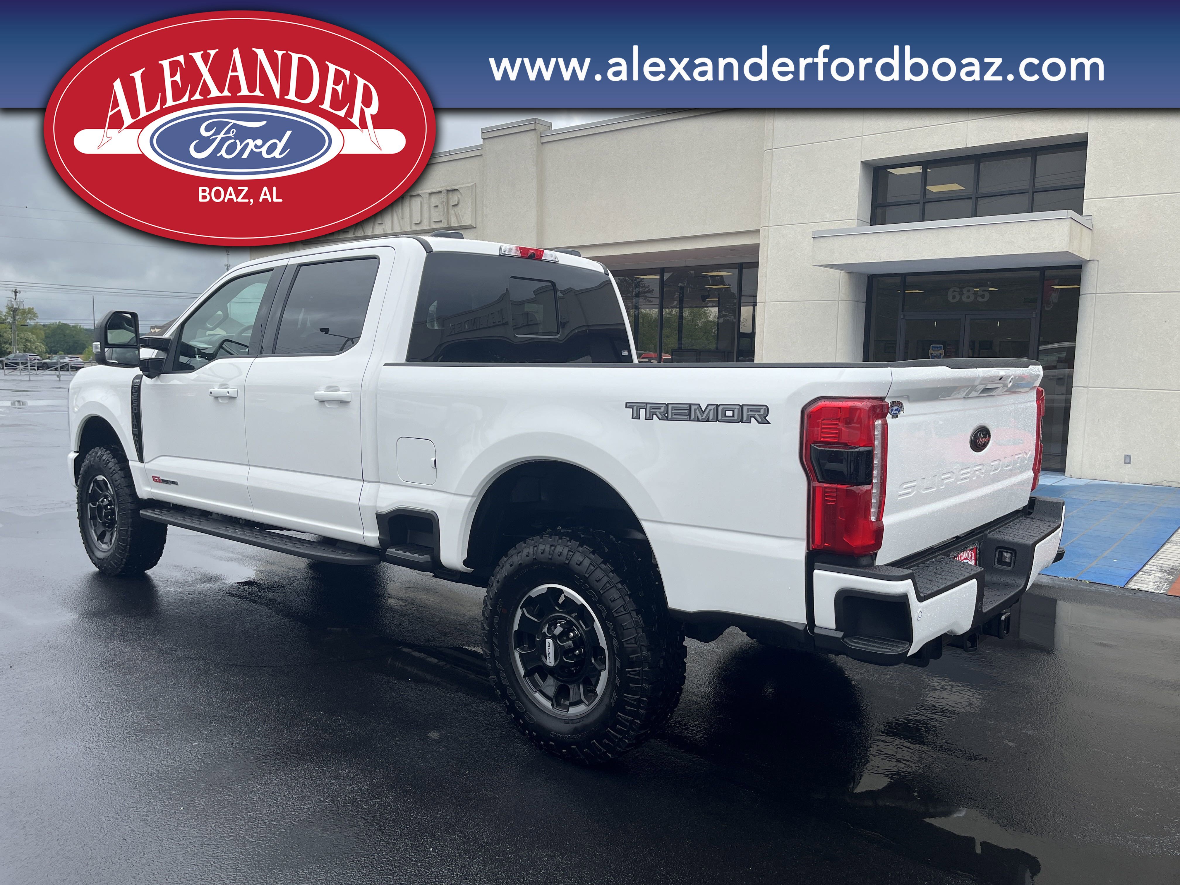 New 2025 Ford F250 Lariat w/ Lariat Ultimate Package image 2
