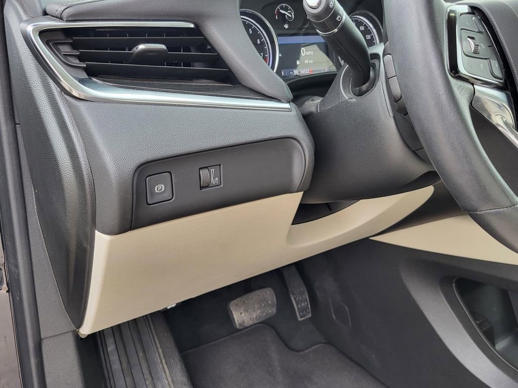 Used 2023 Buick Enclave Essence w/ Sport Touring Edition image 19