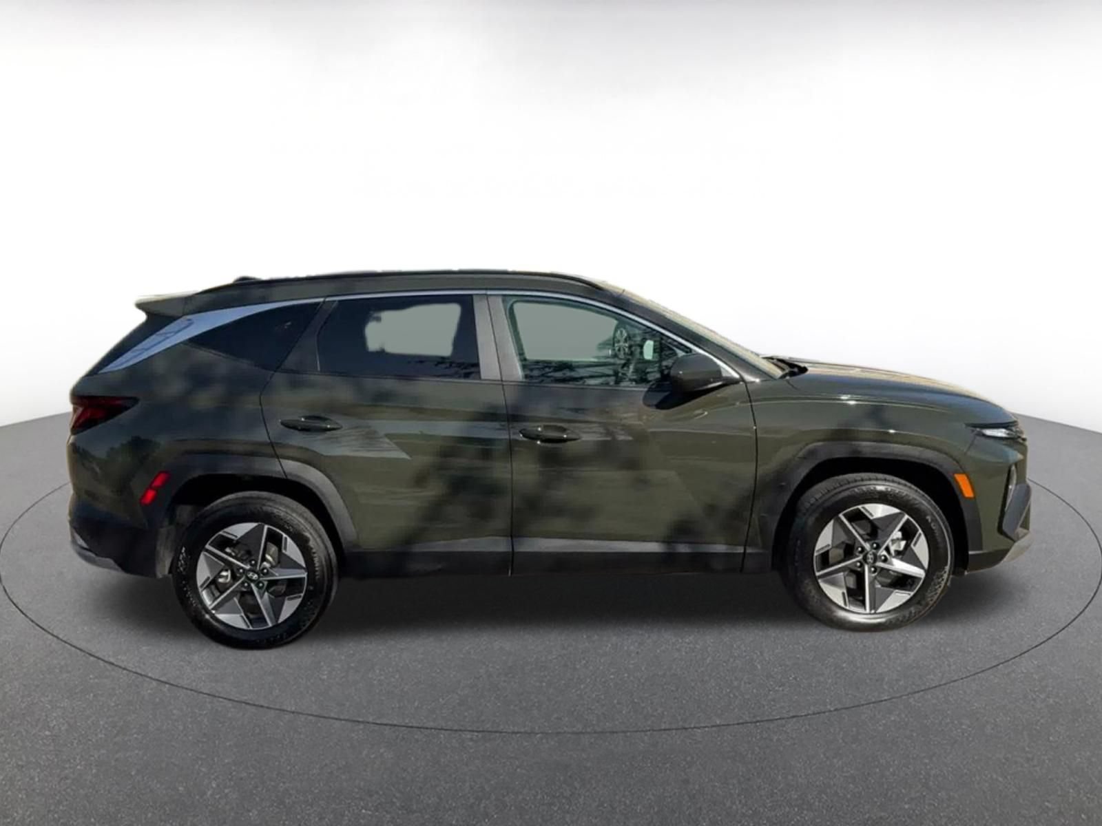 Used 2026 Hyundai Tucson SEL Plus AWD/4WD image 15