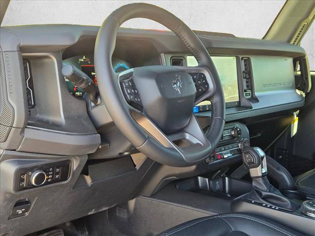 New 2025 Ford Bronco Badlands AWD/4WD image 3