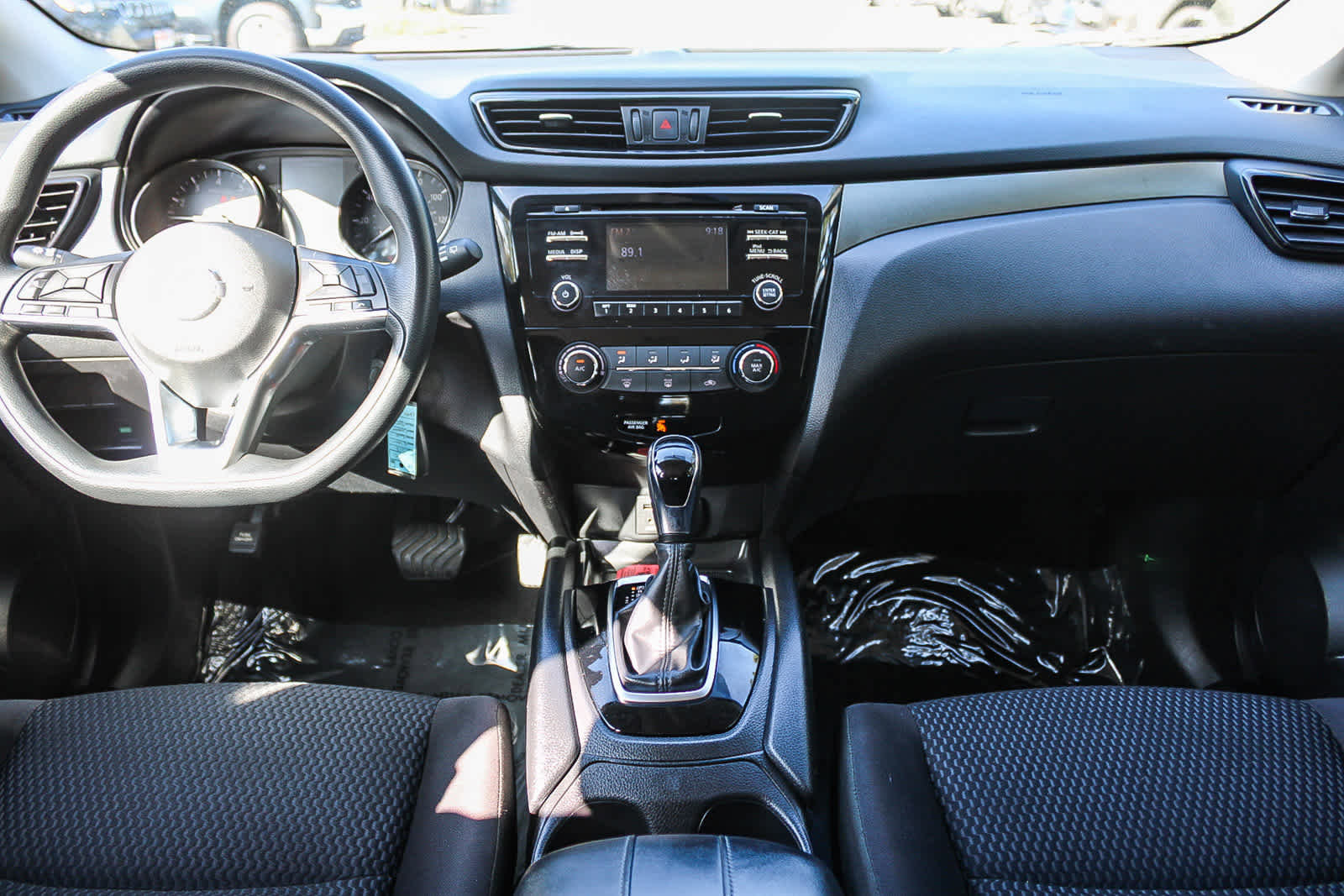 Used 2018 Nissan Rogue Sport S FWD image 12