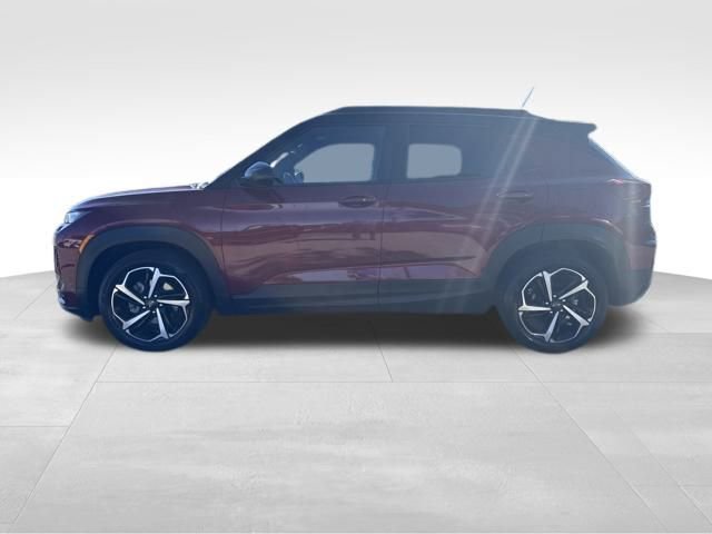 Used 2022 Chevrolet TrailBlazer RS w/ Sun and Liftgate Package image 2