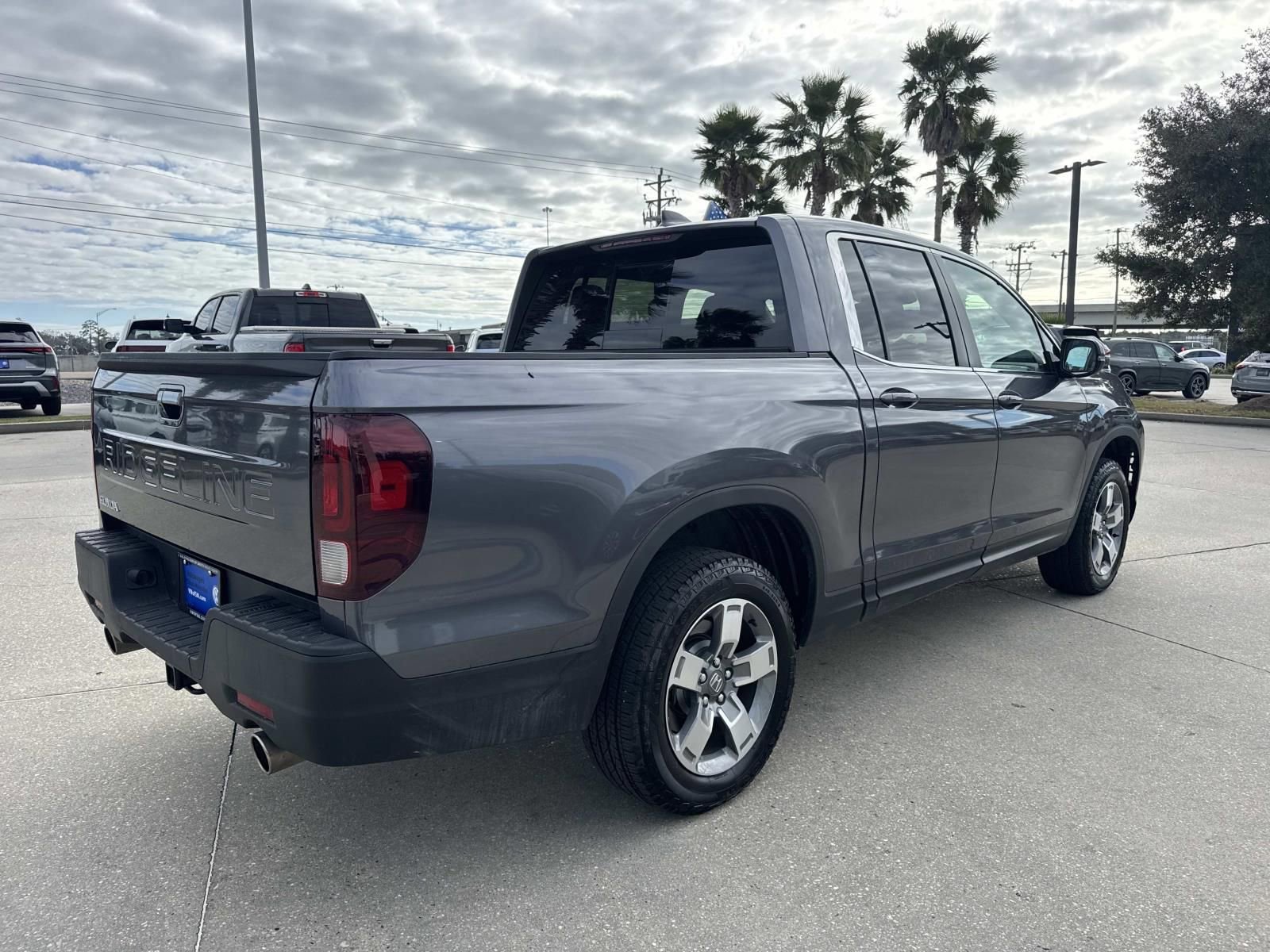 Used 2025 Honda Ridgeline RTL image 5