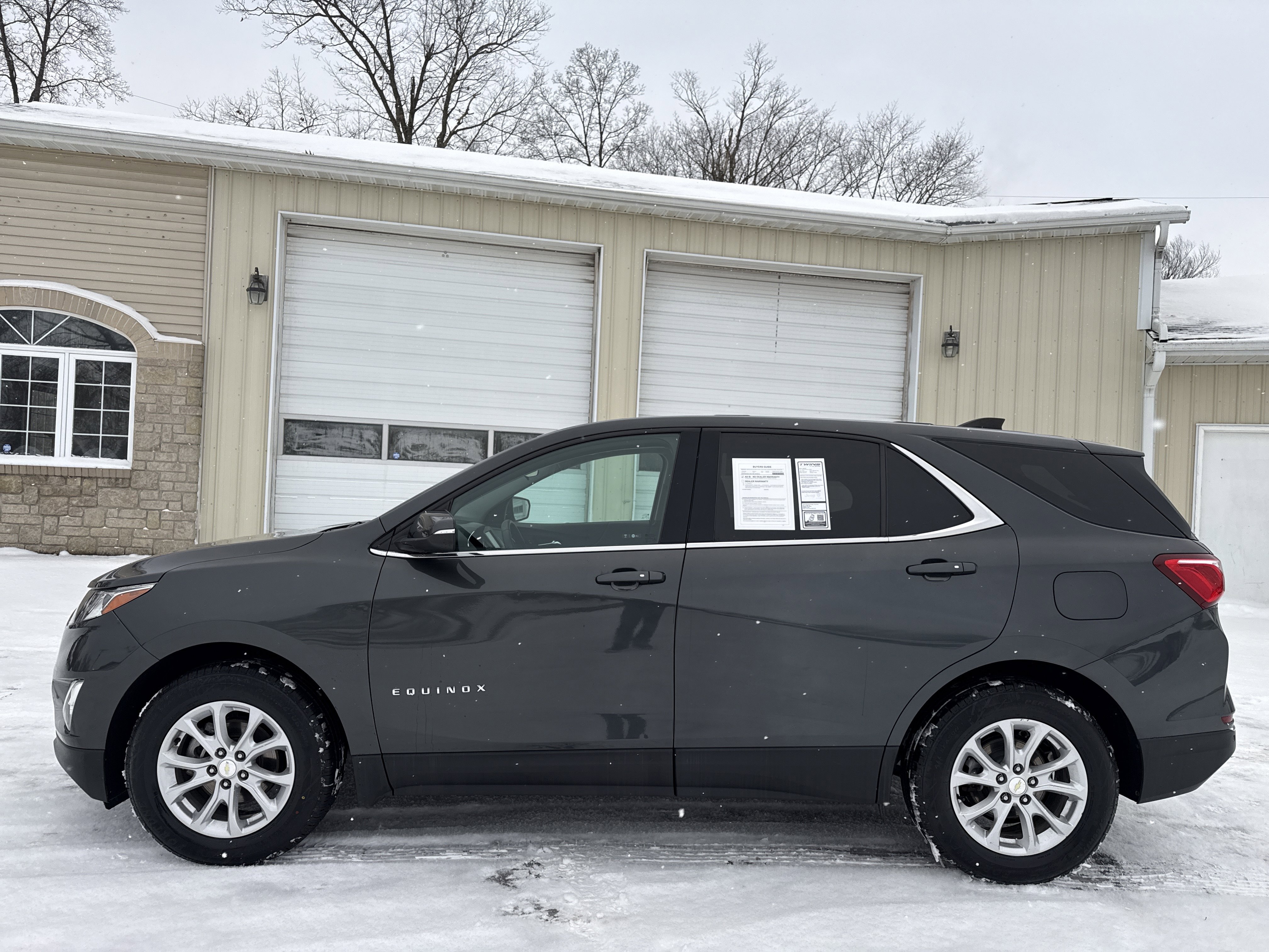 Used 2018 Chevrolet Equinox LT image 9