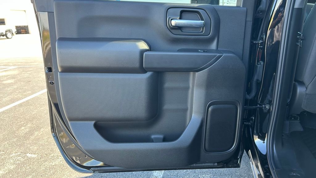 New 2025 Chevrolet Silverado 2500 Custom w/ Custom Value Package image 16