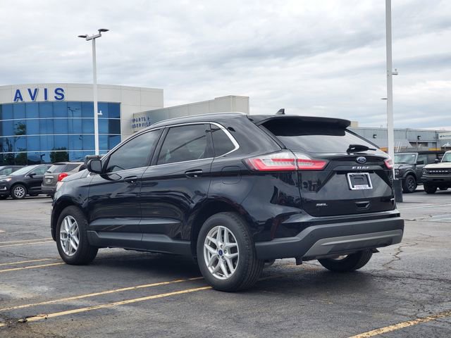 Used 2022 Ford Edge SEL w/ Convenience Package AWD/4WD image 3