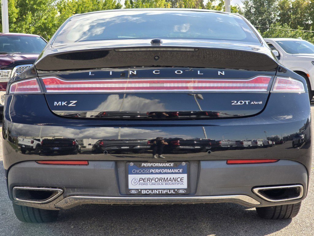 Used 2017 Lincoln MKZ Select w/ Climate Package image 19