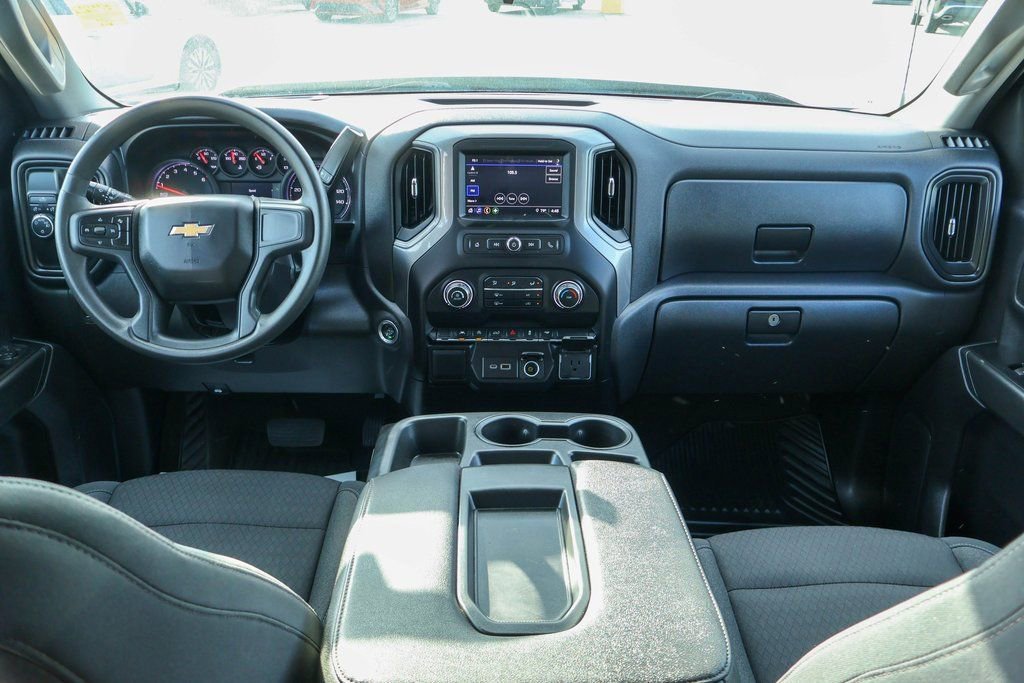 Used 2023 Chevrolet Silverado 1500 Custom image 6