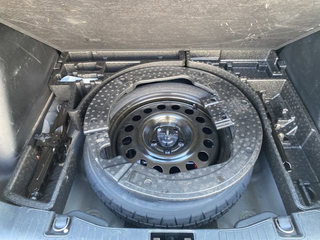 Used 2021 Ford Escape SE image 65