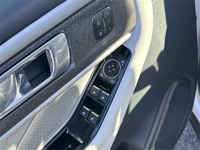 New 2026 Ford Explorer Platinum w/ LUX Leather Package image 24