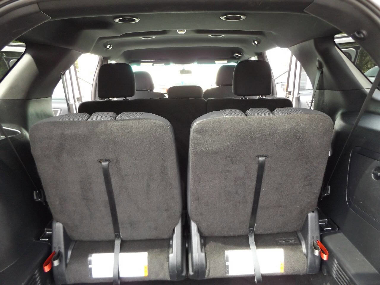 Used 2016 Ford Explorer XLT image 30