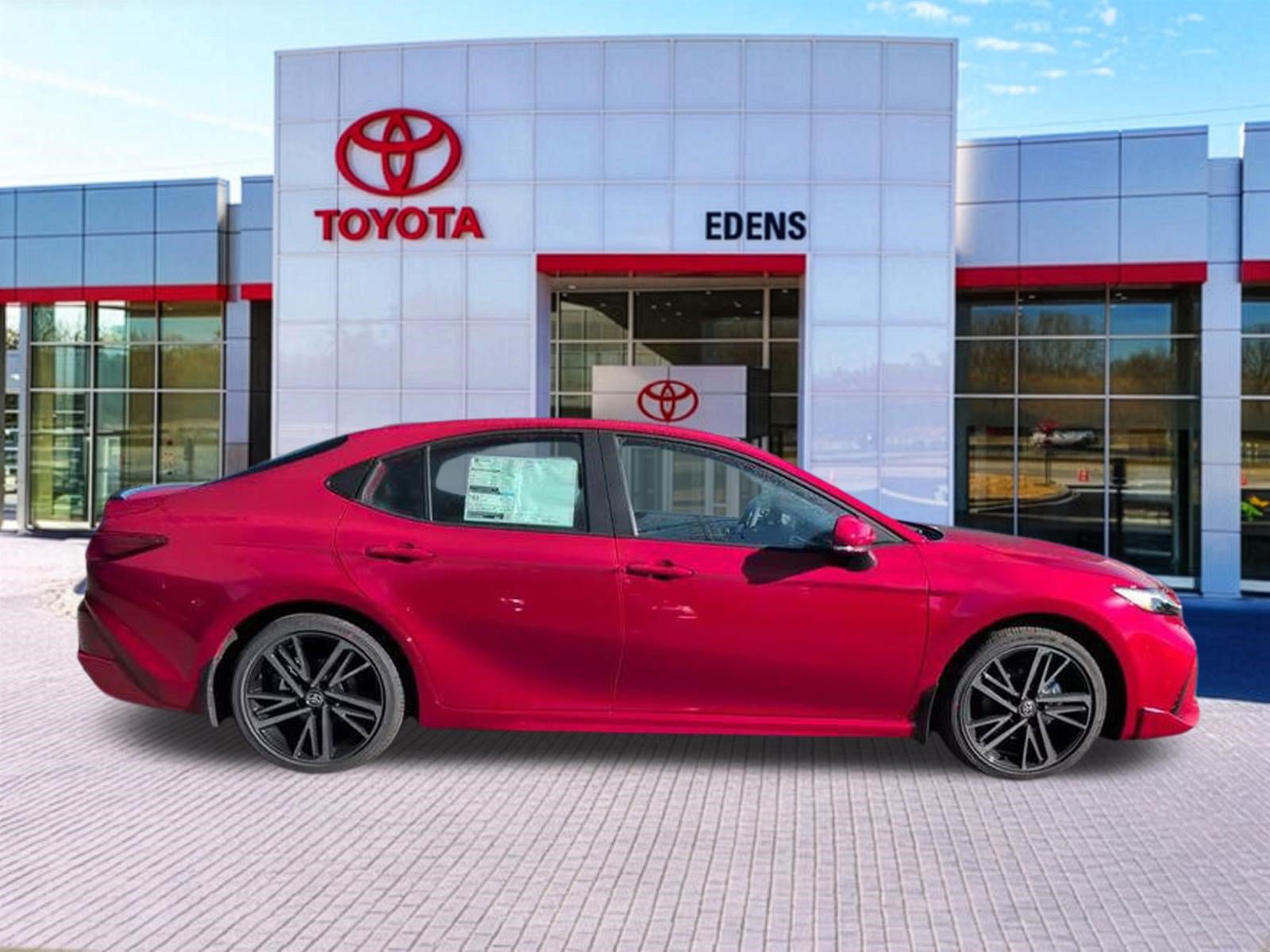 New 2026 Toyota Camry XSE AWD/4WD image 2