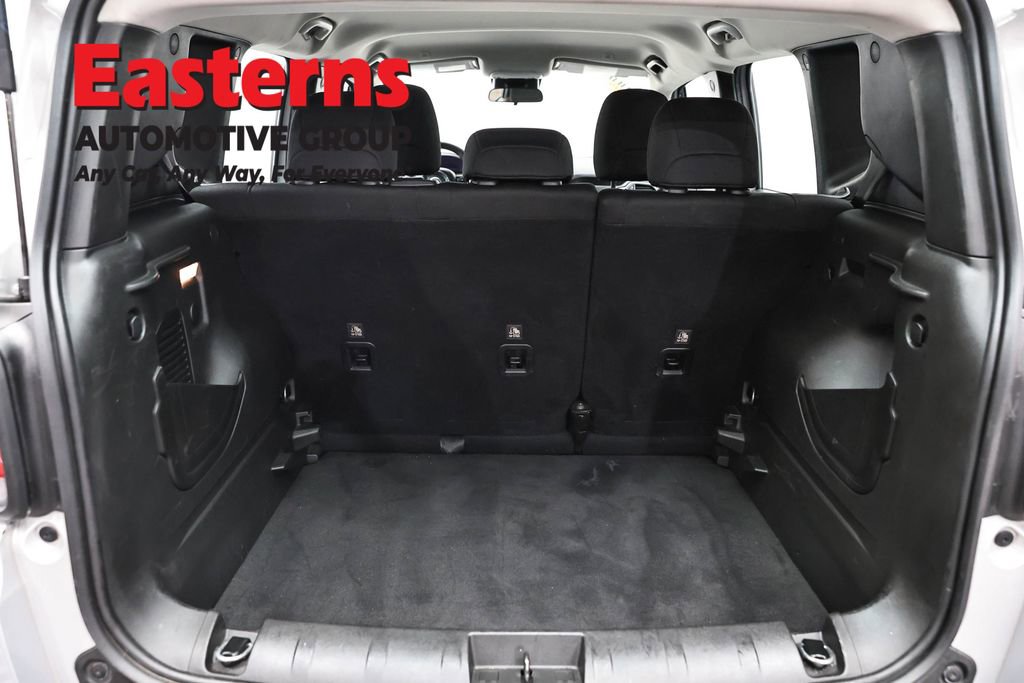 Used 2021 Jeep Renegade Sport image 9