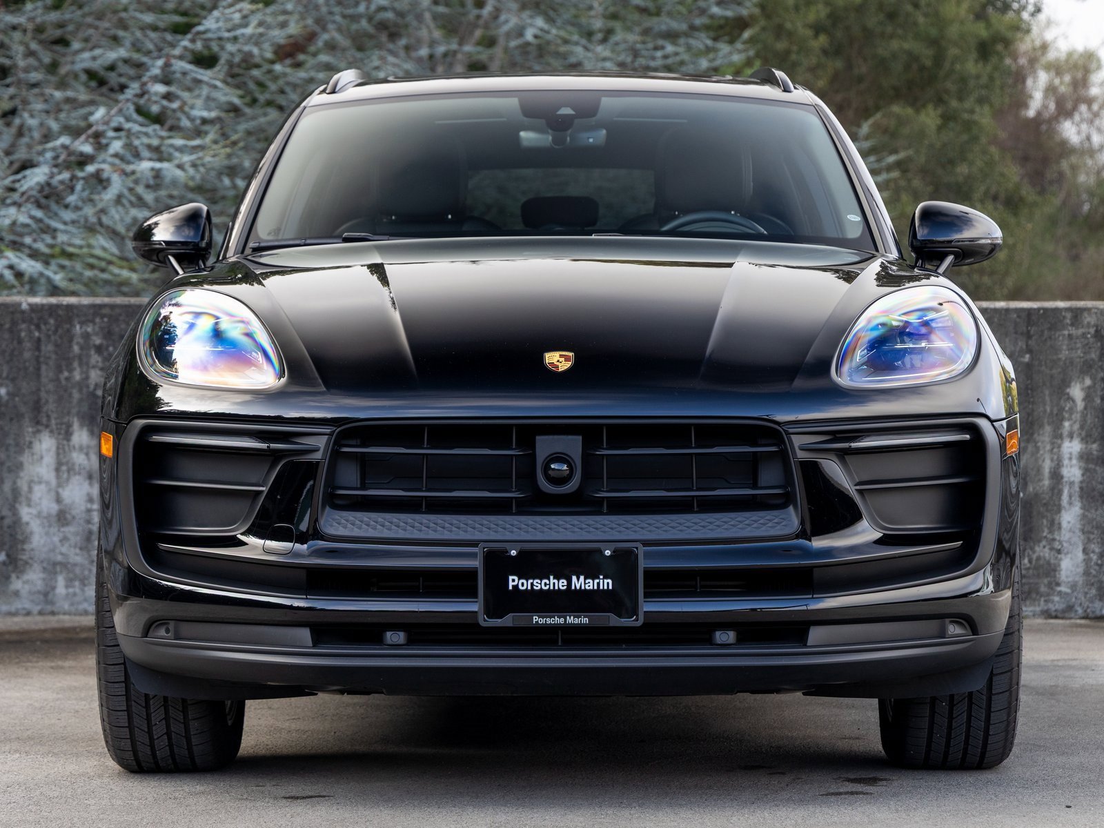Certified 2025 Porsche Macan image 8