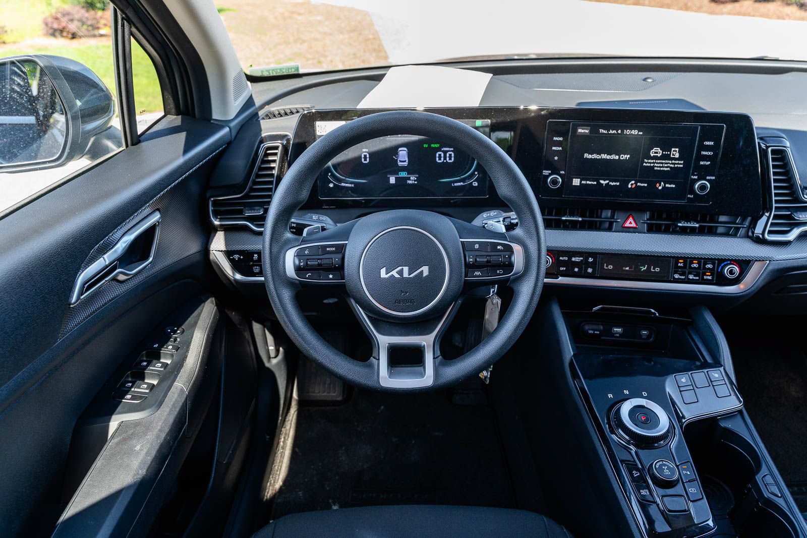 Used 2025 Kia Sportage LX AWD/4WD image 22
