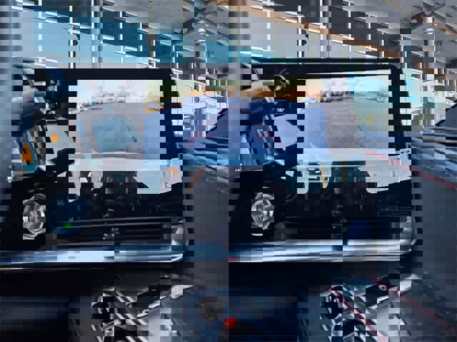 Used 2023 Chevrolet Corvette Stingray Convertible w/ 1LT image 25