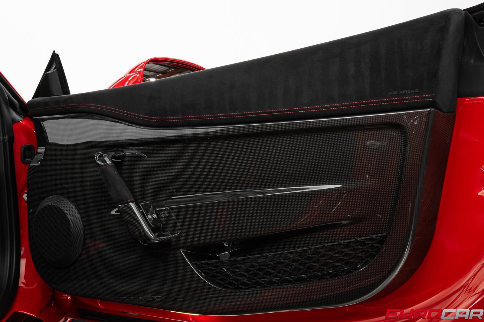 Used 2015 Ferrari 458 Speciale Coupe RWD image 33