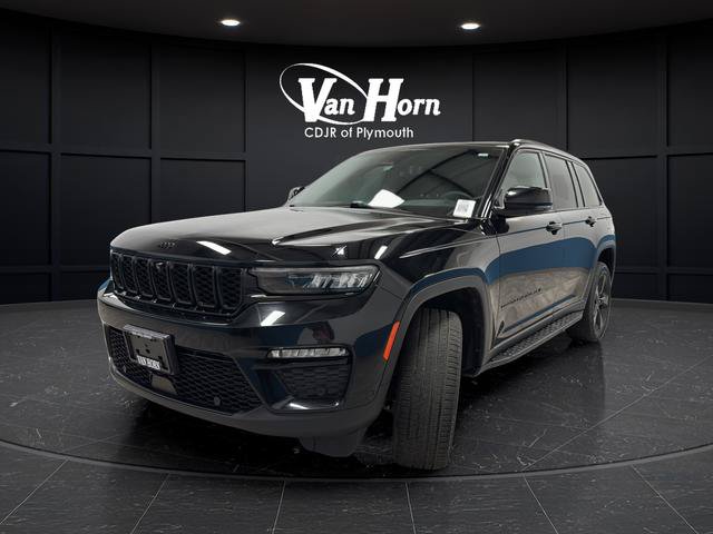 Certified 2024 Jeep Grand Cherokee Limited w/ Luxury Tech Group II AWD/4WD image 3