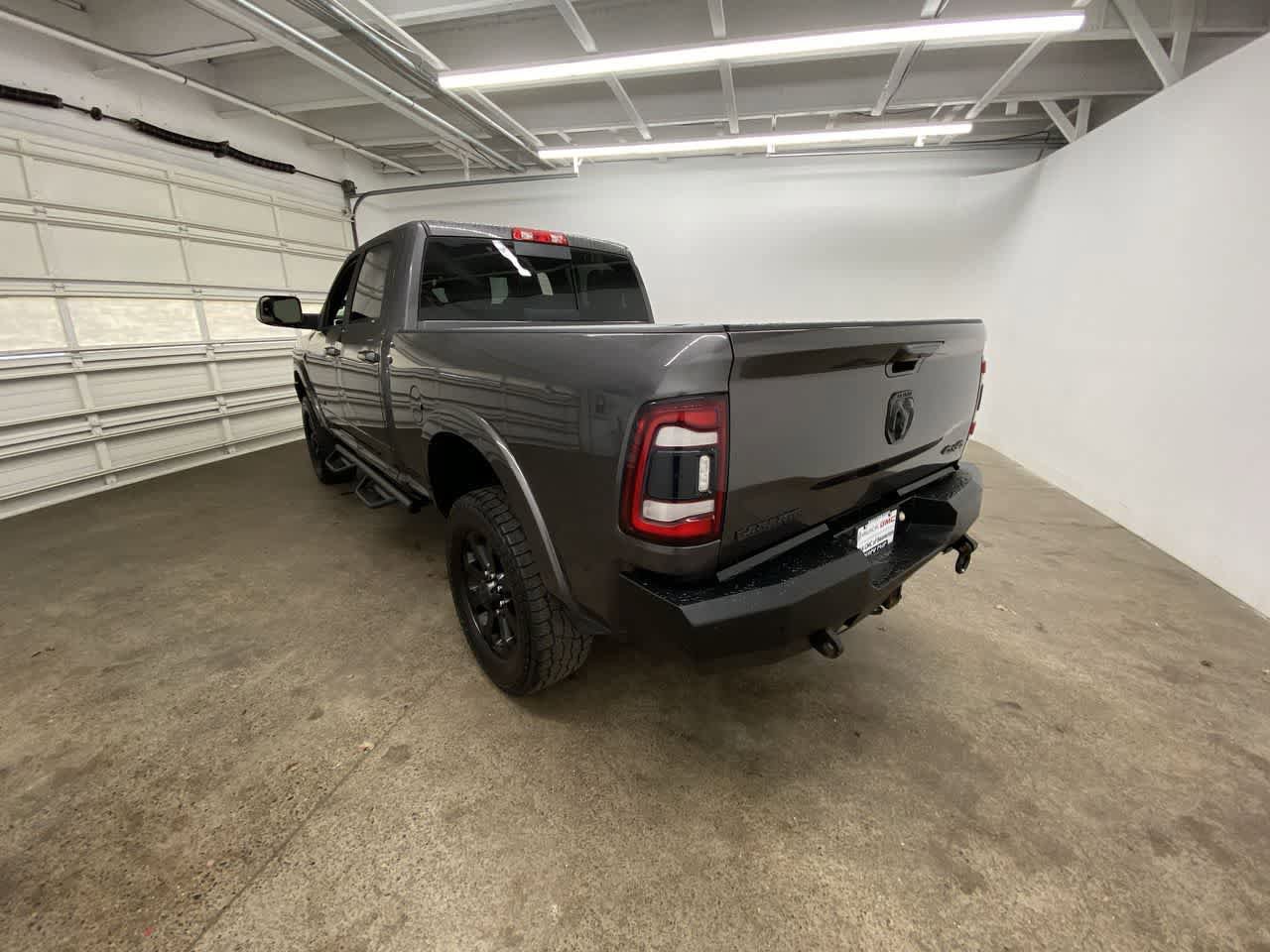 Used 2021 RAM 2500 Laramie w/ Night Edition AWD/4WD image 4