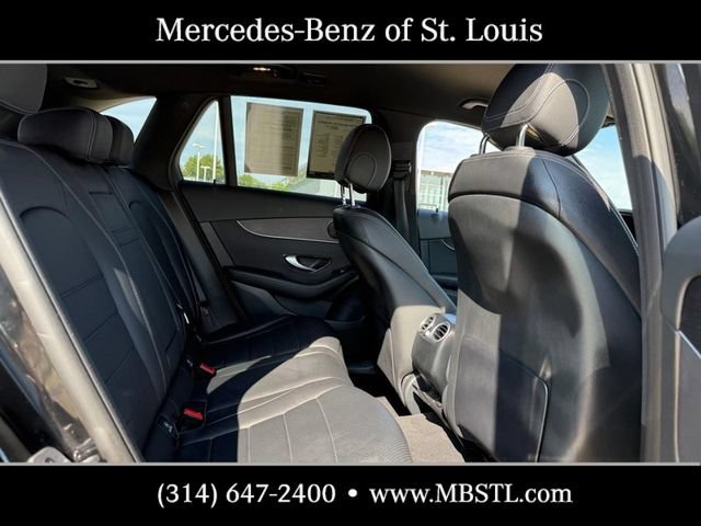 Used 2022 Mercedes-Benz GLC 300 4MATIC image 12