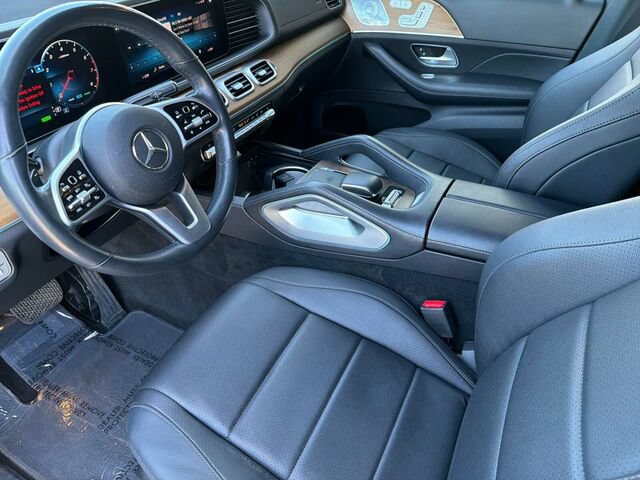 Used 2020 Mercedes-Benz GLS 450 4MATIC image 11