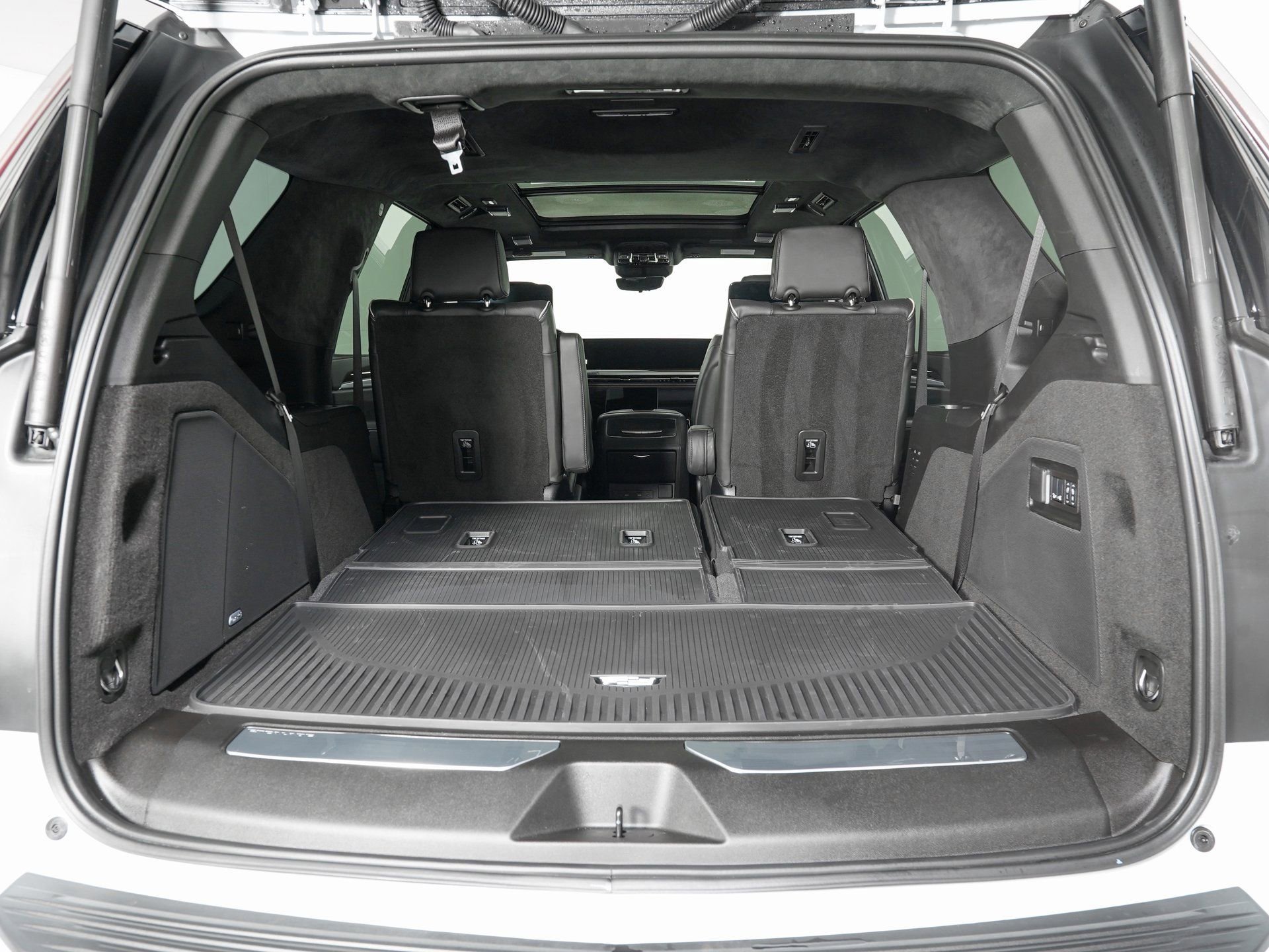Used 2026 Cadillac Escalade Platinum Sport w/ LPO, Floor Liner Package image 14