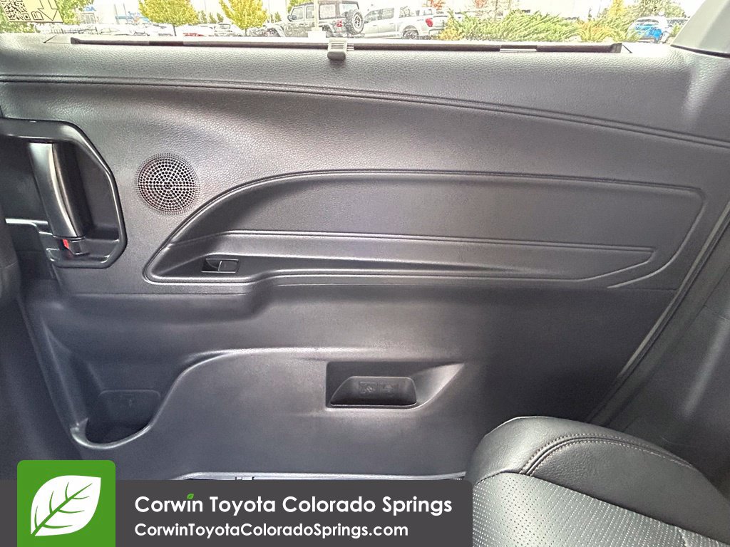 New 2026 Toyota Sienna Platinum AWD/4WD image 26