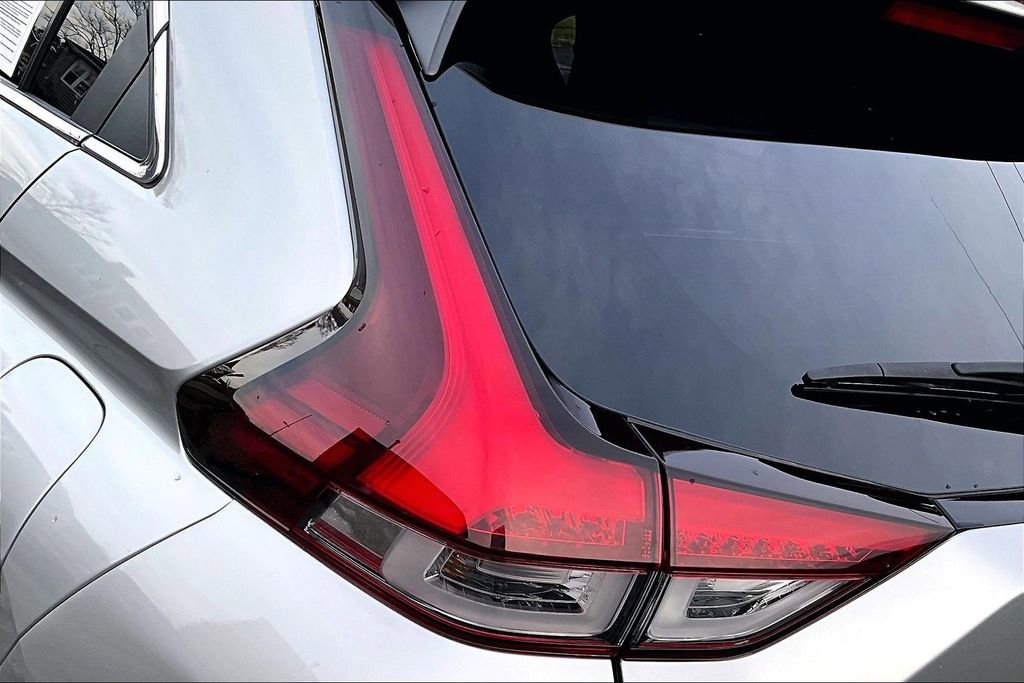 Used 2022 Mitsubishi Eclipse Cross SE image 27