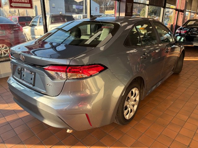 Used 2024 Toyota Corolla LE image 9