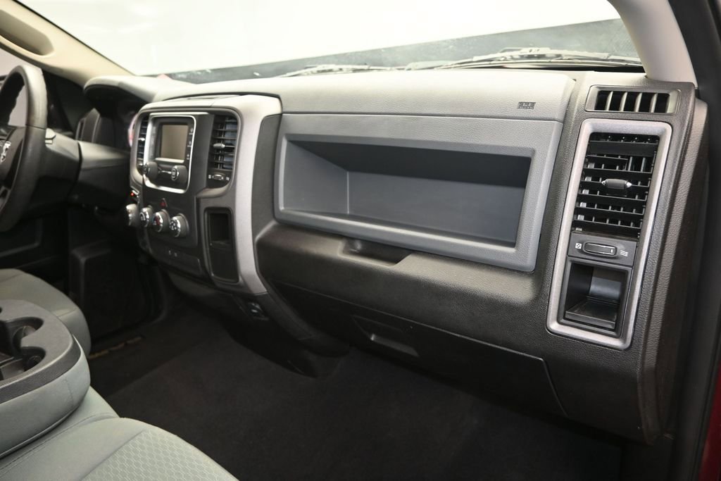 Used 2019 RAM 1500 Express AWD/4WD image 23