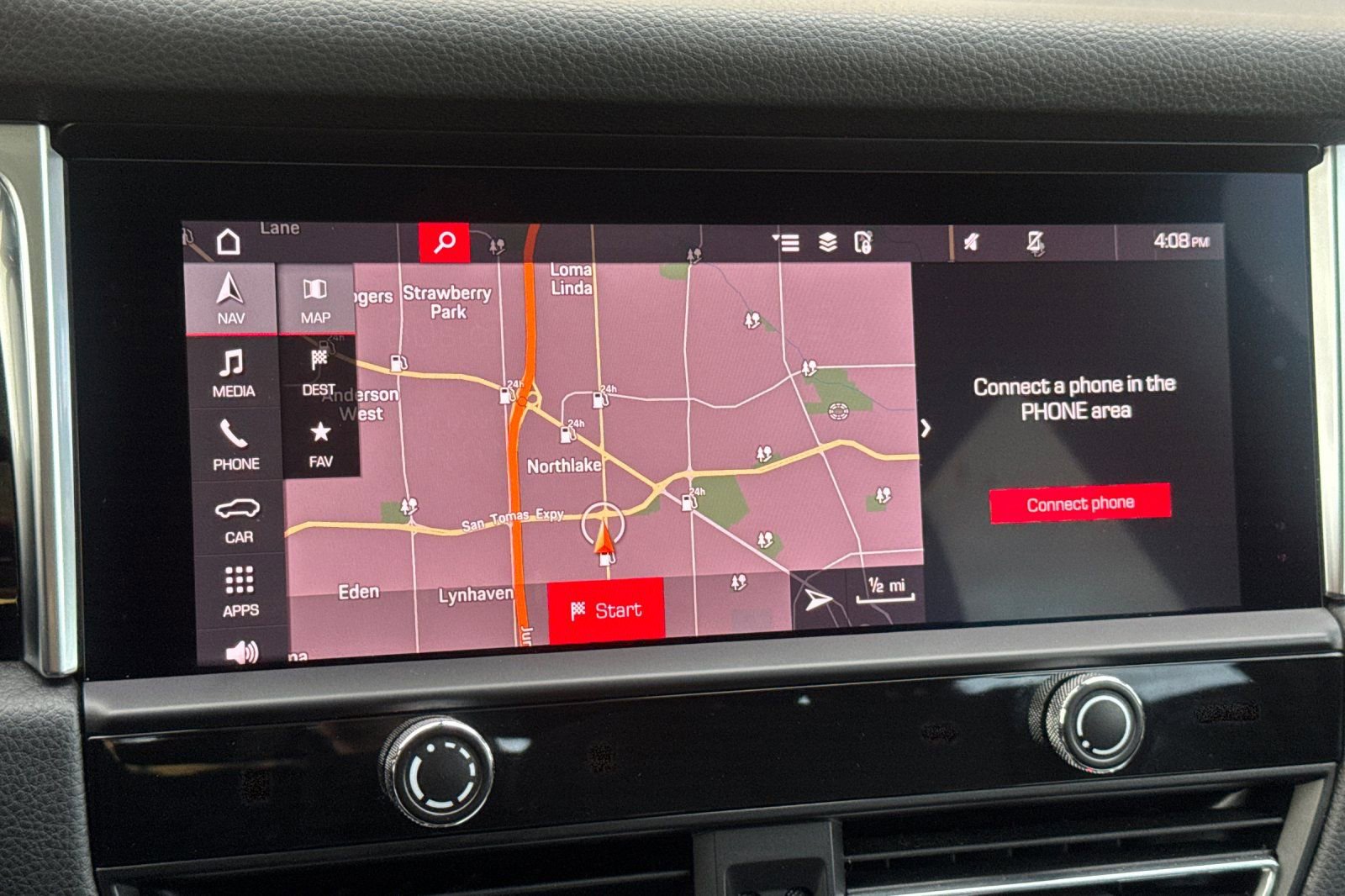 Used 2024 Porsche Macan image 19