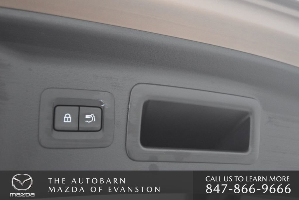 Used 2025 MAZDA CX-70 Plug-In Hybrid w/ Premium Plus image 35