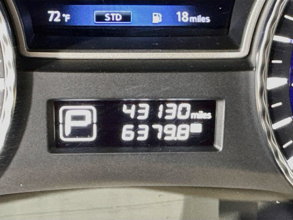 Used 2019 INFINITI QX60 Luxe w/ Sensory Package AWD/4WD image 29