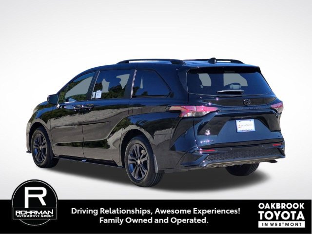 New 2026 Toyota Sienna XSE AWD/4WD image 7