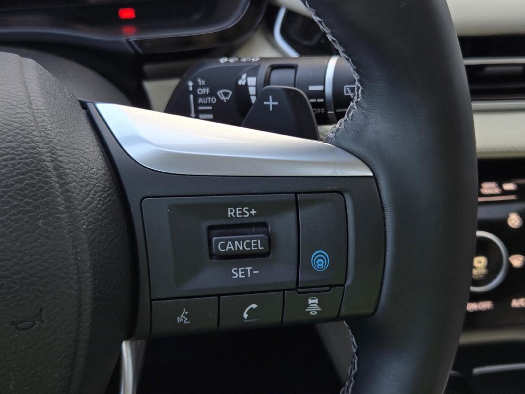 Used 2023 INFINITI QX60 Sensory w/ Vision Package AWD/4WD image 28
