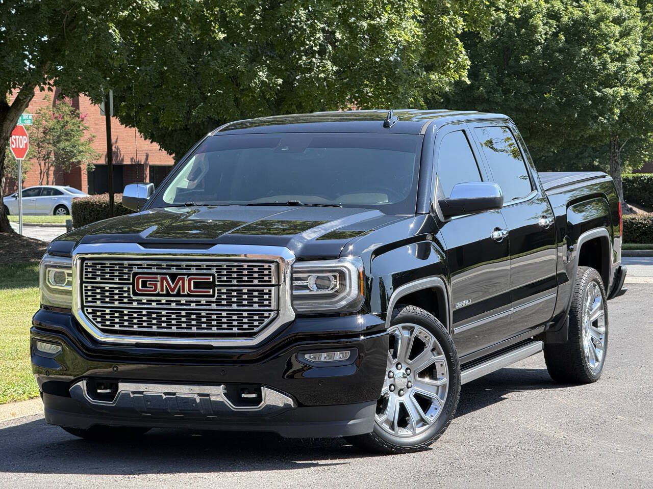 Used 2017 GMC Sierra 1500 Denali w/ Denali Ultimate Package